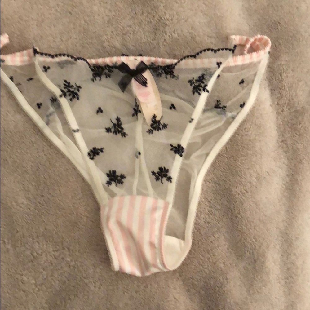 Sheer bikini panties